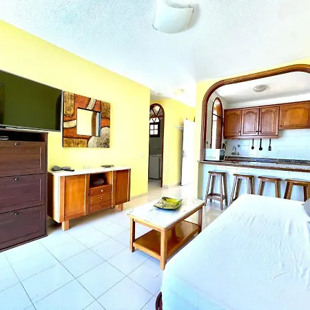 Oceano Y Sol, Bonito Apartamento En Tenerife Sur Con Wifi Gratis En Zonas Comunes, Playa Lägenhet Costa Adeje (Tenerife)