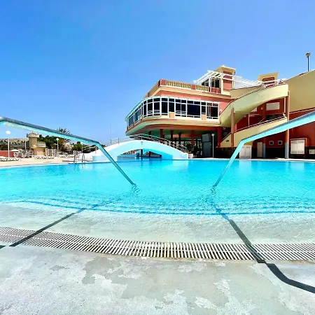 Apartment Oceano Y Sol, Bonito Apartamento En Tenerife Sur Con Wifi Gratis En Zonas Comunes, Playa Costa Adeje (Tenerife)