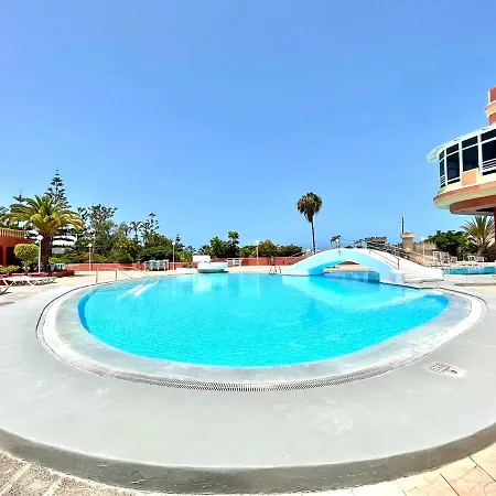 Oceano Y Sol, Bonito Apartamento En Tenerife Sur Con Wifi Gratis En Zonas Comunes, Playa Apartment Costa Adeje (Tenerife)